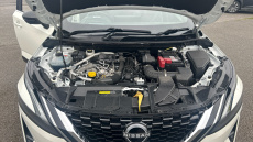 Nissan Qashqai 1.3 DiG-T MH Tekna 5dr Petrol Hatchback